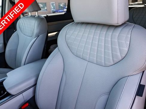Certified 2023 Hyundai Palisade Limited FWD image 28