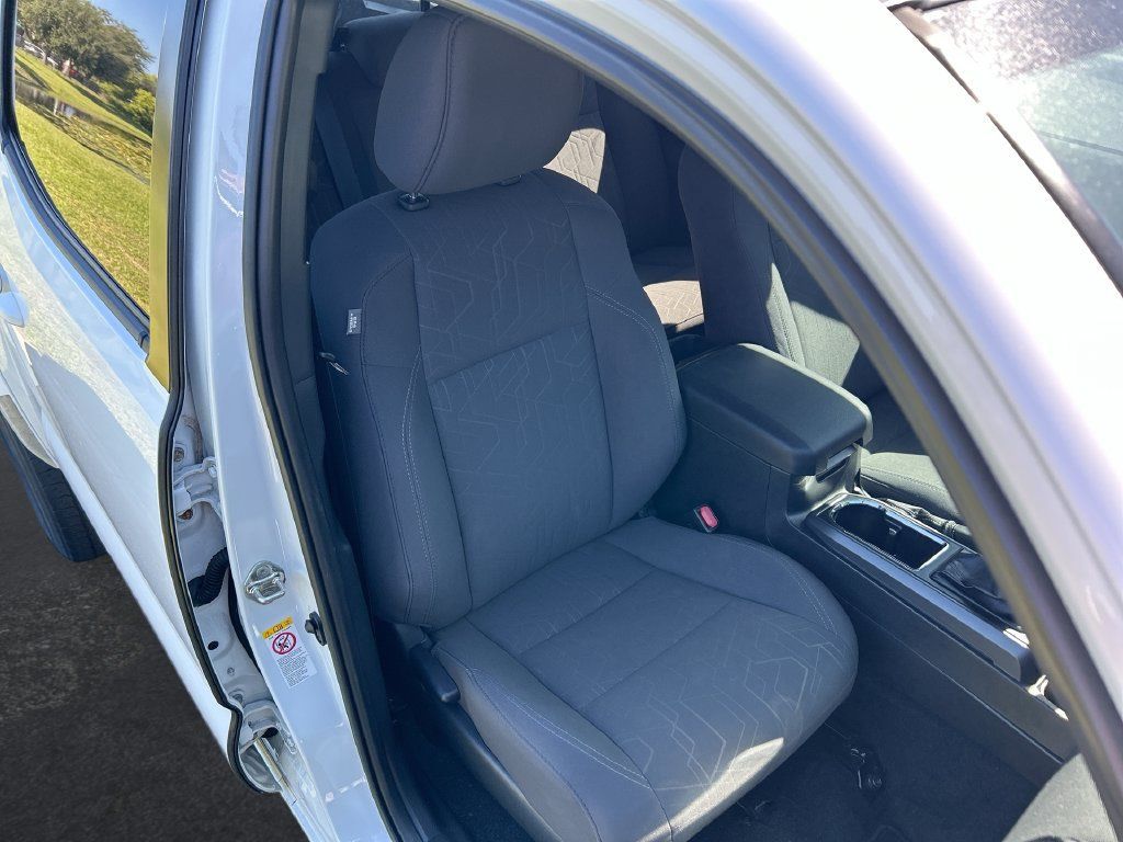 Used 2019 Toyota Tacoma TRD Sport RWD image 31