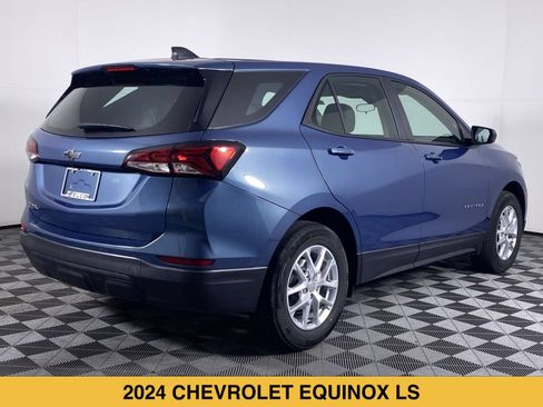 Certified 2024 Chevrolet Equinox LS FWD image 18