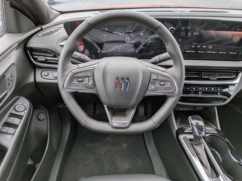 New 2026 Buick Envista Avenir image 13