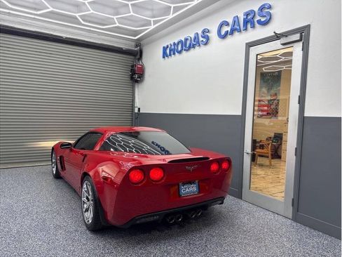 Used 2009 Chevrolet Corvette Z06 RWD image 4
