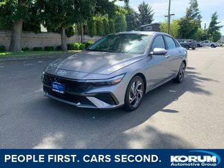 Certified 2024 Hyundai Elantra Limited FWD 360° Tour