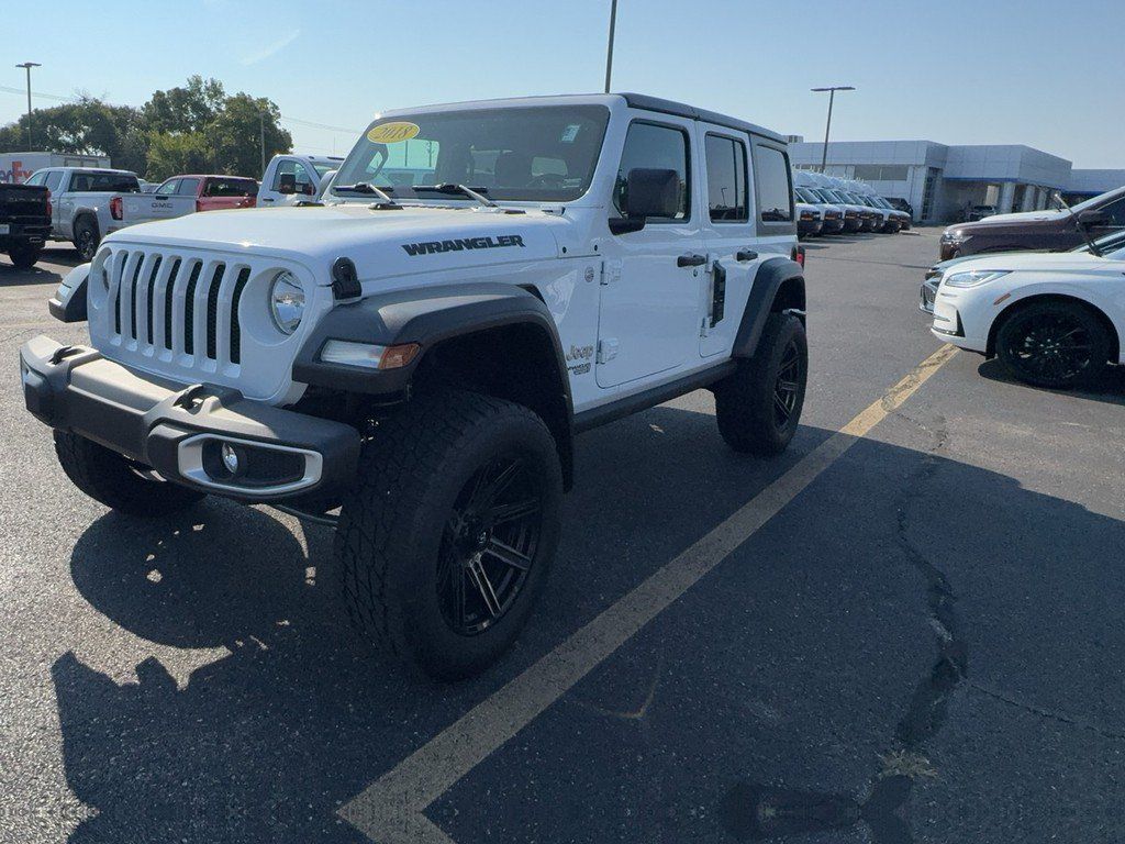 Used 2018 Jeep Wrangler Unlimited Sport S AWD/4WD image 8