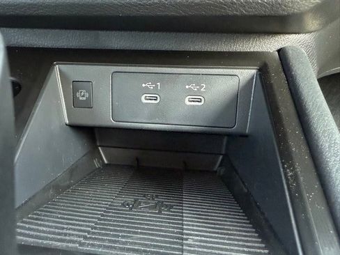 New 2025 Nissan Kicks SV w/ Illumination Package image 27