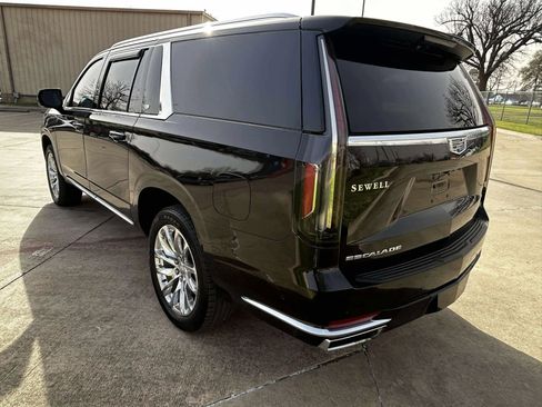 Used 2023 Cadillac Escalade ESV Premium Luxury w/ LPO, Radiant Package image 20