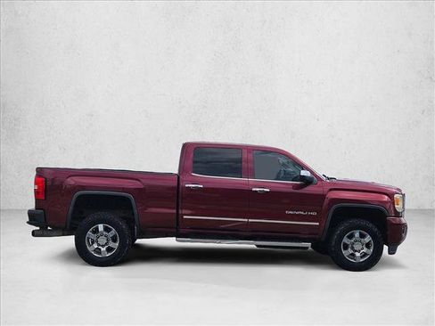 Used 2015 GMC Sierra 2500 Denali w/ Duramax Plus Package AWD/4WD image 4