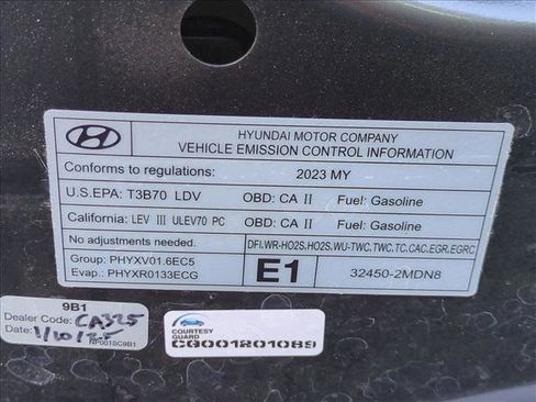 Used 2023 Hyundai Sonata SEL Plus w/ Preferred Accessory Package image 27