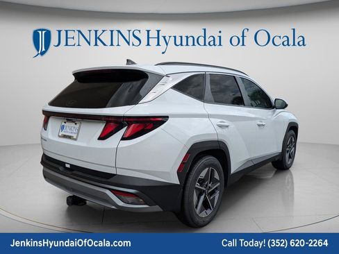 New 2026 Hyundai Tucson SEL FWD image 3