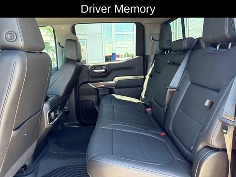 Used 2022 Chevrolet Silverado 1500 LTZ w/ Technology Package AWD/4WD image 21