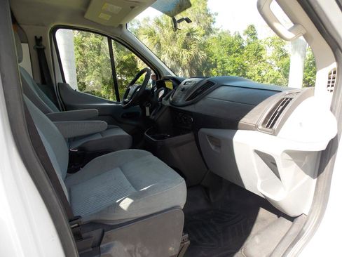 Used 2015 Ford Transit 250 130 Low Roof w/ Exterior Upgrade Package image 12