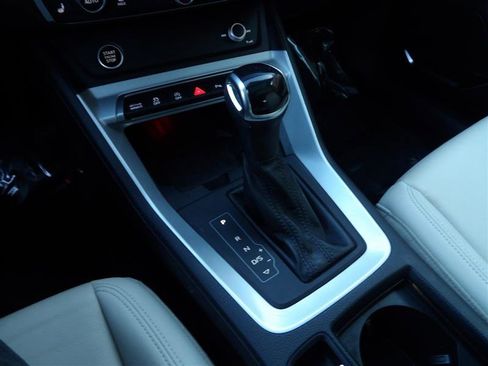 Used 2021 Audi Q3 2.0T Premium Plus w/ Premium Plus Package image 24