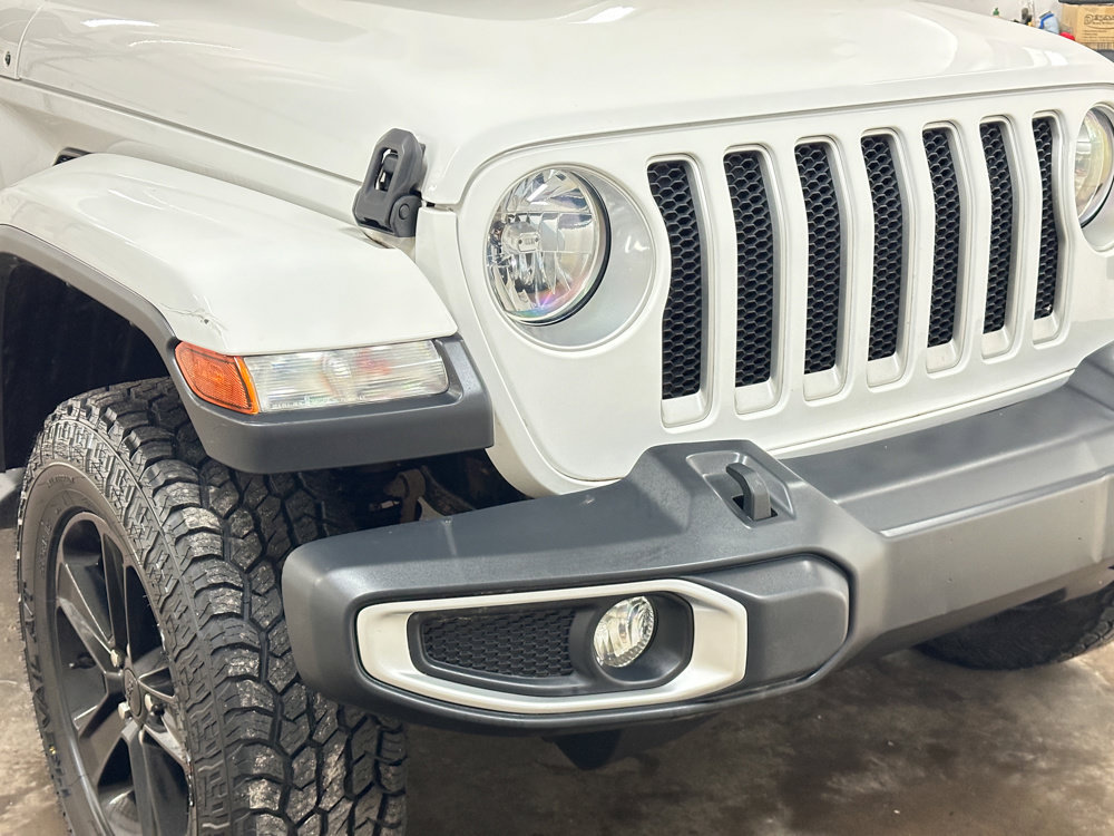 Used 2019 Jeep Wrangler Unlimited Sahara w/ Uconnect 4C Nav & Sound Group AWD/4WD image 15