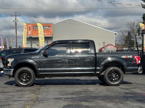 Used 2015 Ford F150 XLT image 18