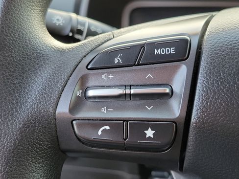 Certified 2023 Hyundai Kona SE image 7