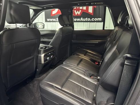 Used 2020 Ford Expedition Max XLT w/ Equipment Group 202A AWD/4WD image 8