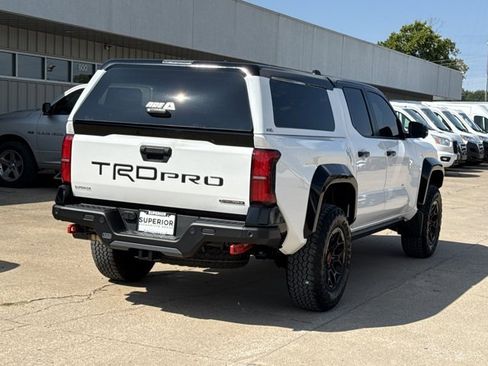 Used 2025 Toyota Tacoma TRD Pro image 3