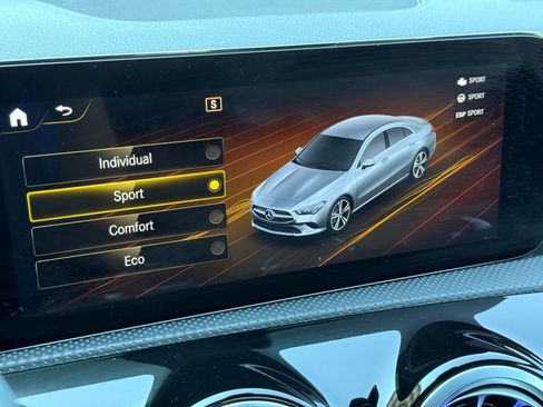 Used 2023 Mercedes-Benz CLA 250 image 5