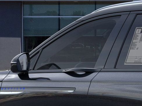 New 2026 Lincoln Nautilus Reserve AWD/4WD image 46