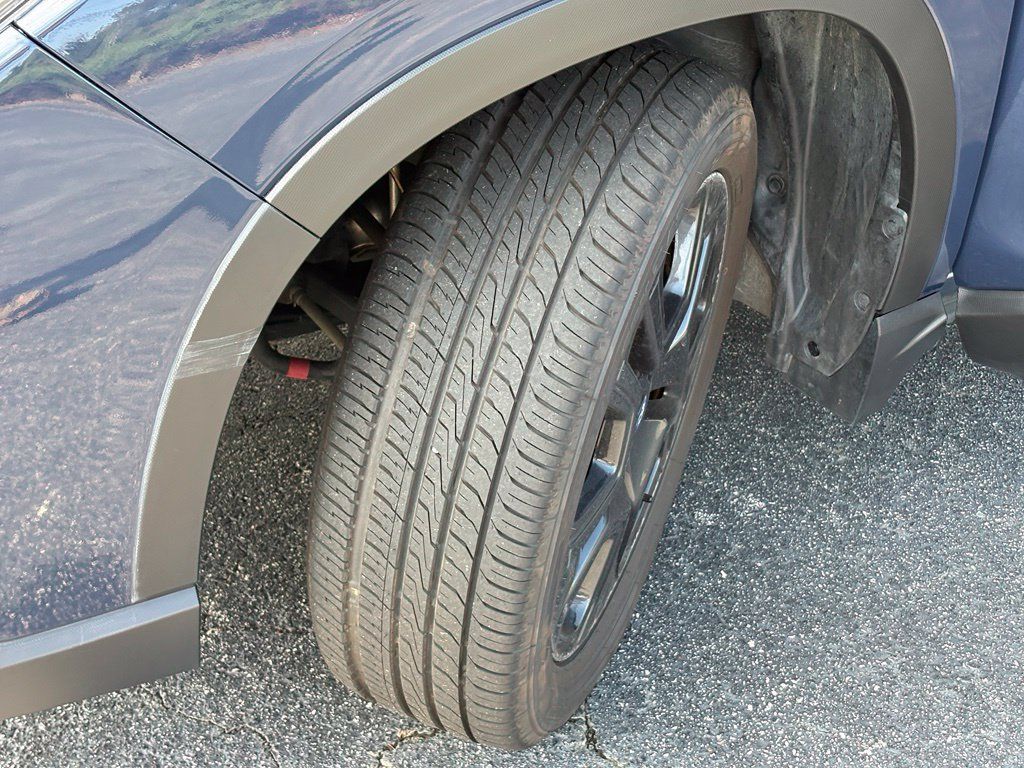 Used 2025 Subaru Ascent Bronze Edition AWD/4WD image 30