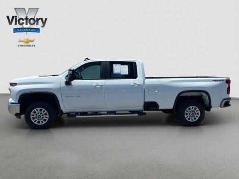 Used 2026 Chevrolet Silverado 2500 LT AWD/4WD image 4