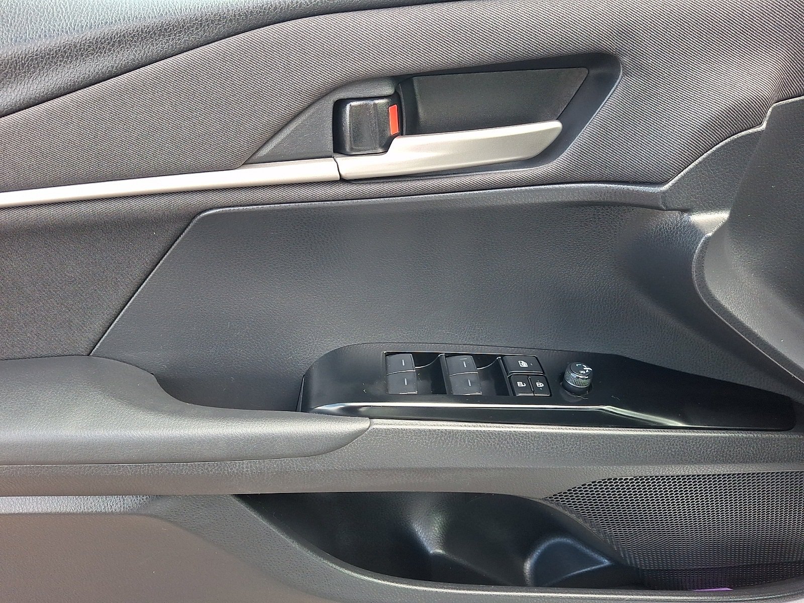 Certified 2025 Toyota Camry LE FWD image 12