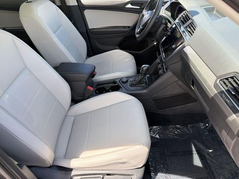 Used 2021 Volkswagen Tiguan SEL w/ 2-Row Tiguan MDO Package AWD/4WD image 30