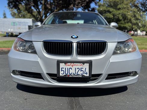 Used 2006 BMW 325i Sedan RWD image 5