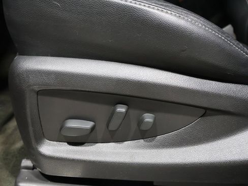 Used 2018 Chevrolet Tahoe Premier image 11