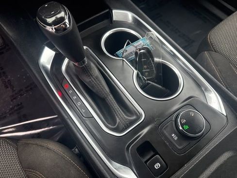 Used 2019 Chevrolet Traverse LS image 21