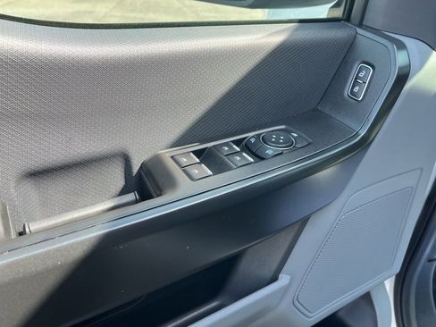 Used 2024 Ford F150 XL image 22