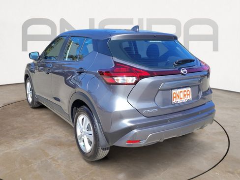 Certified 2025 Nissan Kicks Play S image 9