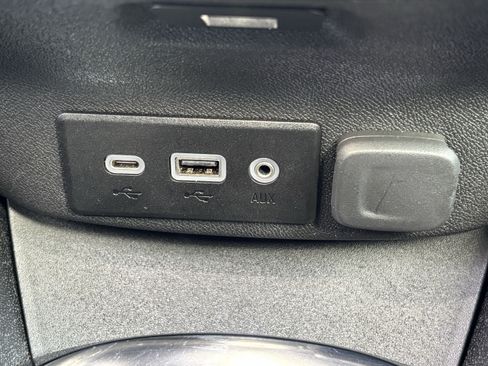 Used 2024 Chevrolet Malibu LT FWD image 20