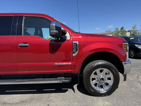 Used 2019 Ford F250 Lariat w/ Lariat Ultimate Package AWD/4WD image 16