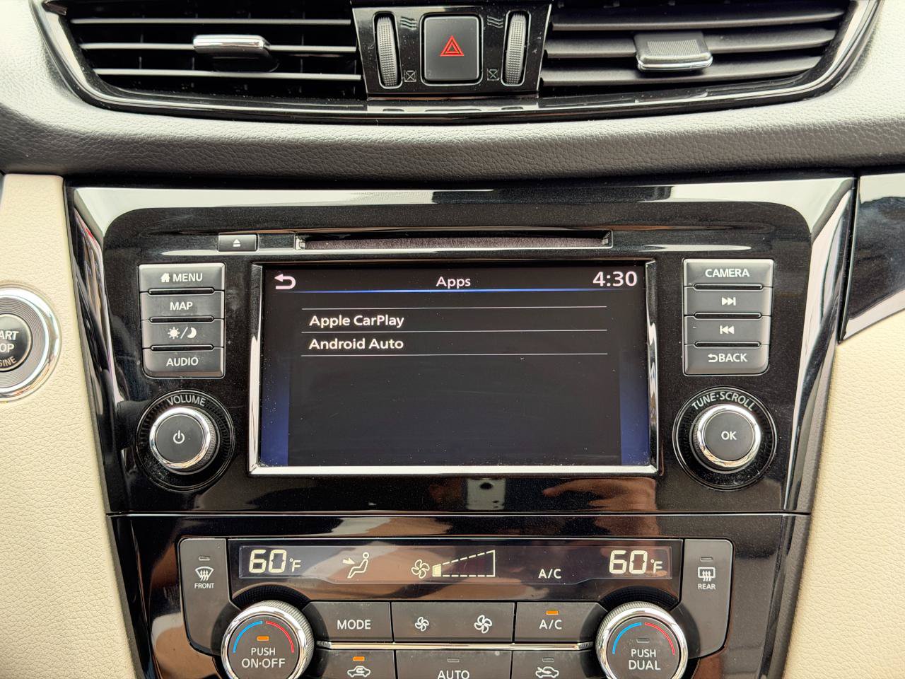 Used 2022 Nissan Rogue Sport SL AWD/4WD image 59