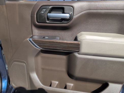 Used 2019 Chevrolet Silverado 1500 LT w/ All-Star Edition AWD/4WD image 39