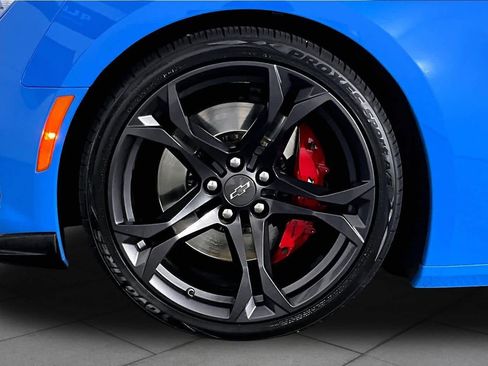Used 2023 Chevrolet Camaro SS image 11