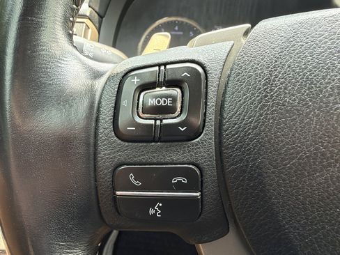 Used 2017 Lexus IS 300 AWD image 26