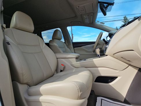 Used 2018 Nissan Murano Platinum image 30