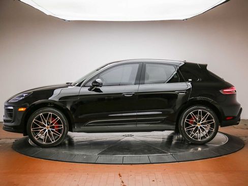 Certified 2025 Porsche Macan S AWD/4WD image 4