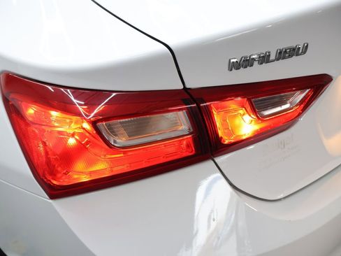 Used 2024 Chevrolet Malibu LT image 27