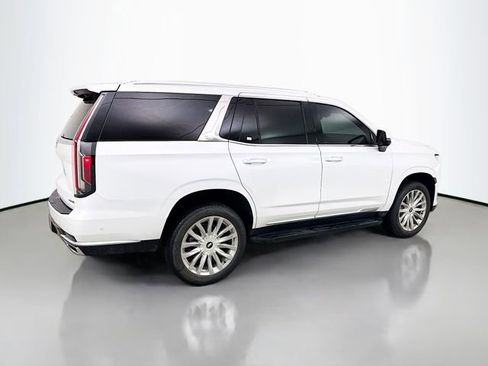 Used 2023 Cadillac Escalade Premium Luxury image 9