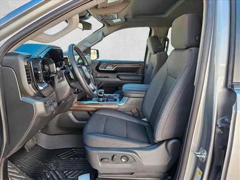 New 2026 Chevrolet Silverado 1500 LT Trail Boss w/ Convenience Package II AWD/4WD image 4