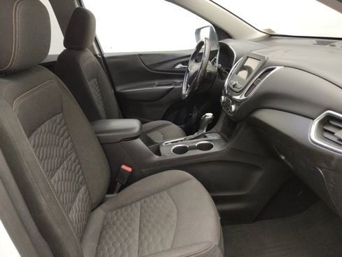 Used 2019 Chevrolet Equinox LT image 21