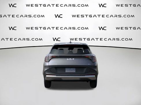New 2026 Kia Sportage LX image 7