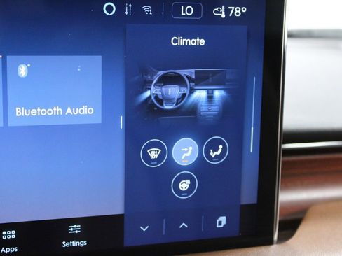 Used 2022 Lincoln Nautilus Reserve w/ Equipment Group 201A image 50