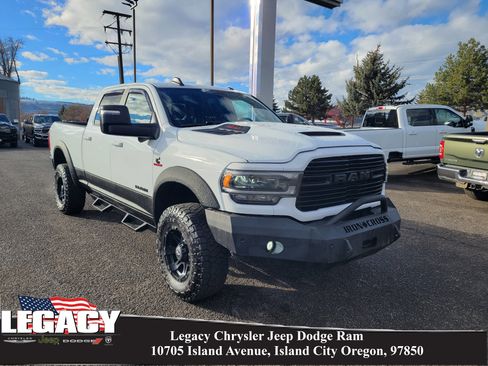 Used 2023 RAM 2500 Laramie image 1