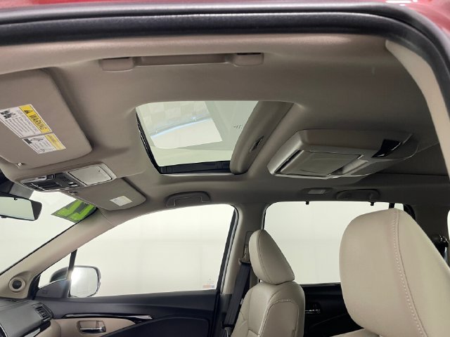 Used 2022 Honda Pilot Elite image 17