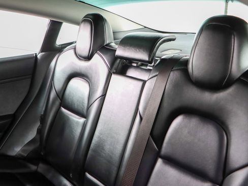 Used 2022 Tesla Model 3 Long Range image 22