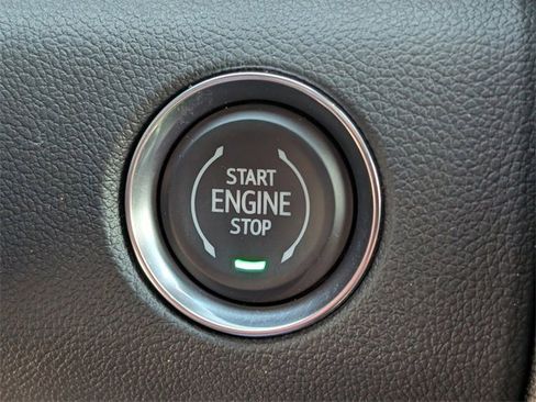 New 2026 GMC Acadia Denali w/ Super Cruise Package image 15