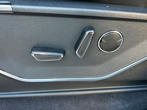 Used 2025 Ford F150 Raptor image 21